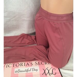 Victoria’s Secret Sport Legging